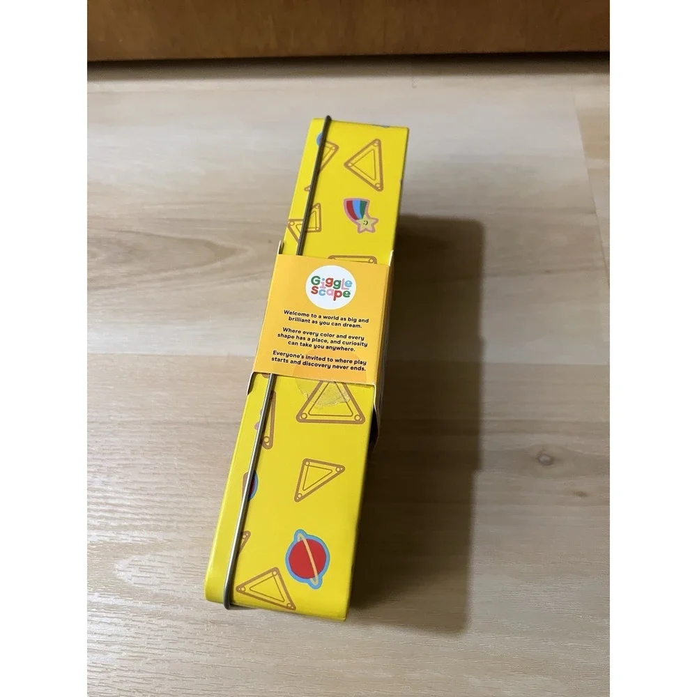 Gigglescape Magnetic Tiles In Metal Case 20 Piece‎ Set New In Box Ages 3+ Yellow